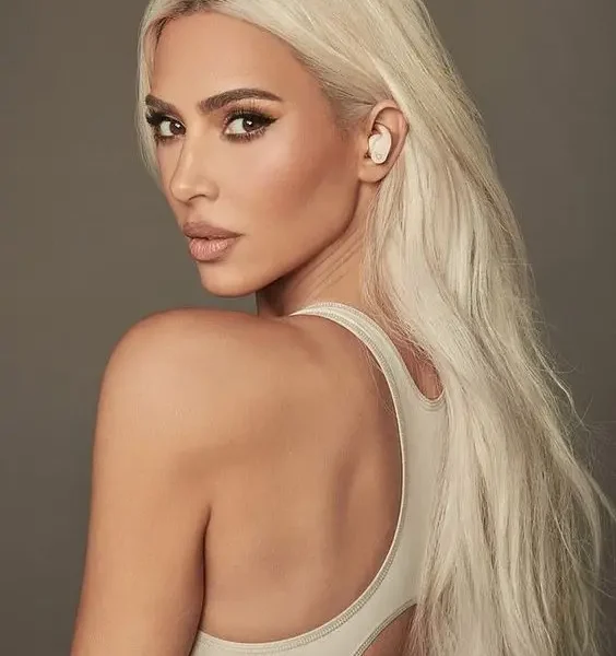 Kim Kardashian WhatsApp Status Video